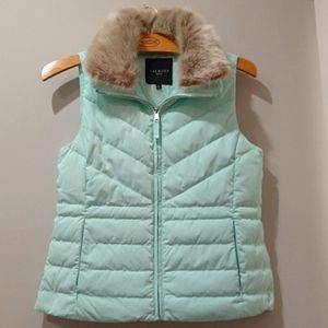Mint green Puffer vest faux fur collar